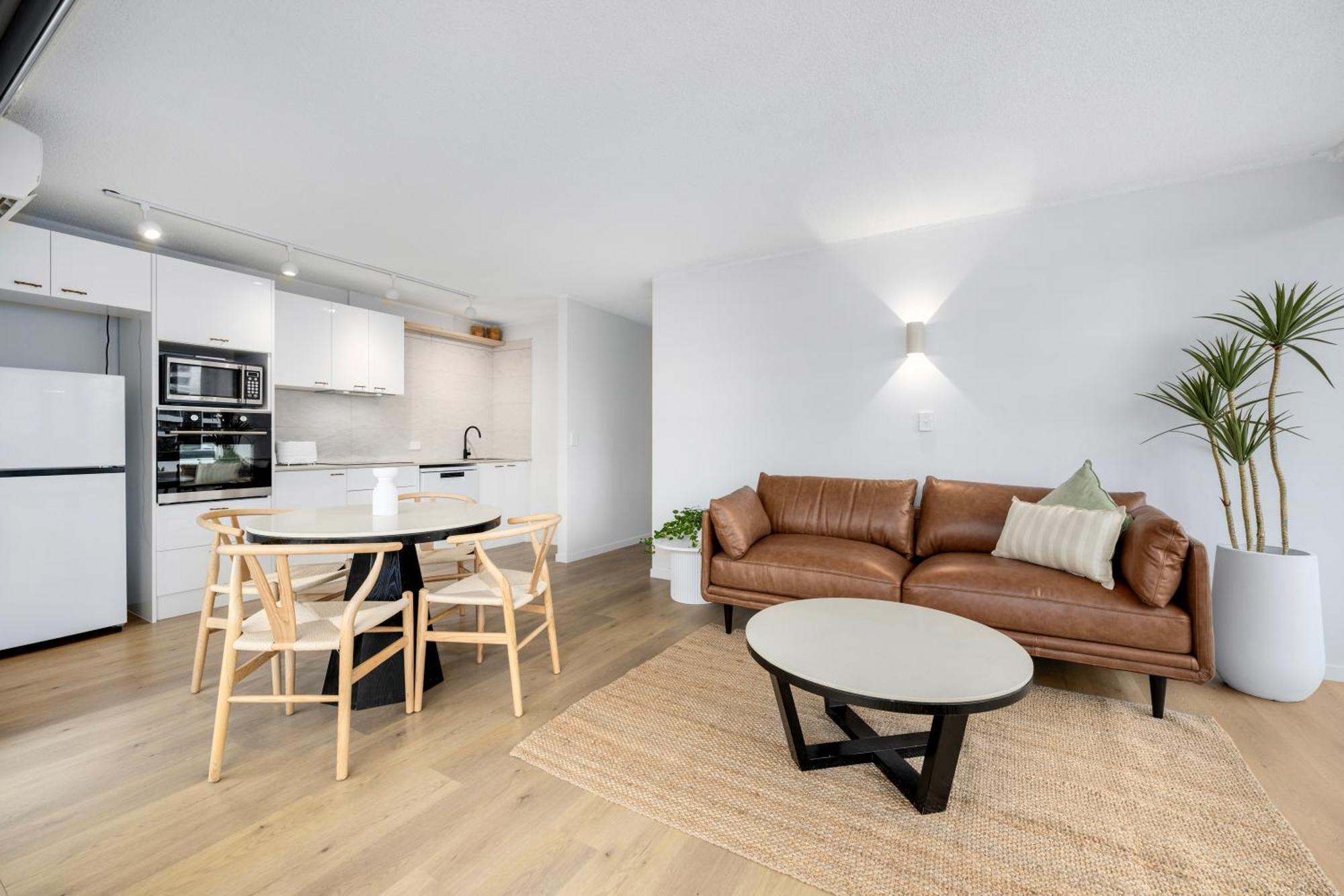 Hi Ho Beach Apartments On Broadbeach Gold Coast Esterno foto