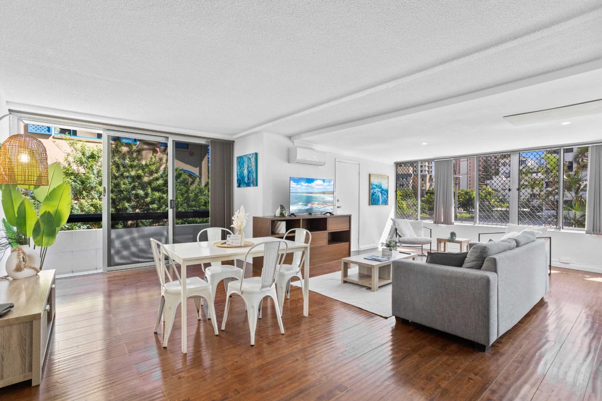 Hi Ho Beach Apartments On Broadbeach Gold Coast Esterno foto