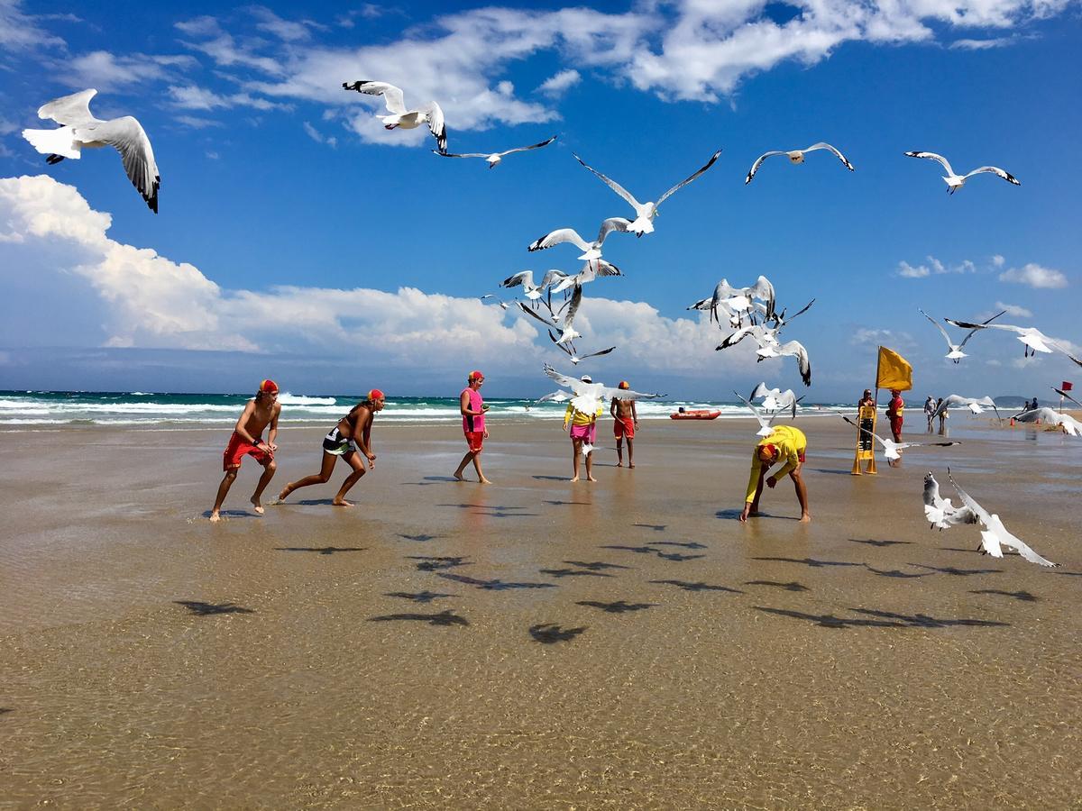 Hi Ho Beach Apartments On Broadbeach Gold Coast Esterno foto